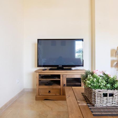 2261-Superb Apt On The Beach, On Duquesa Harbour Manilva Exterior foto